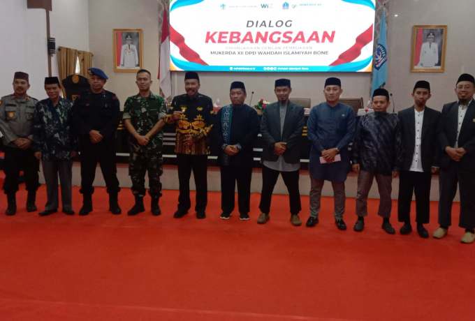 Wakil Bupati Bone H. Ambo Dalle Membuka Secara Resmi Mukerda XII DPD Wahdah Islamiyah Bone